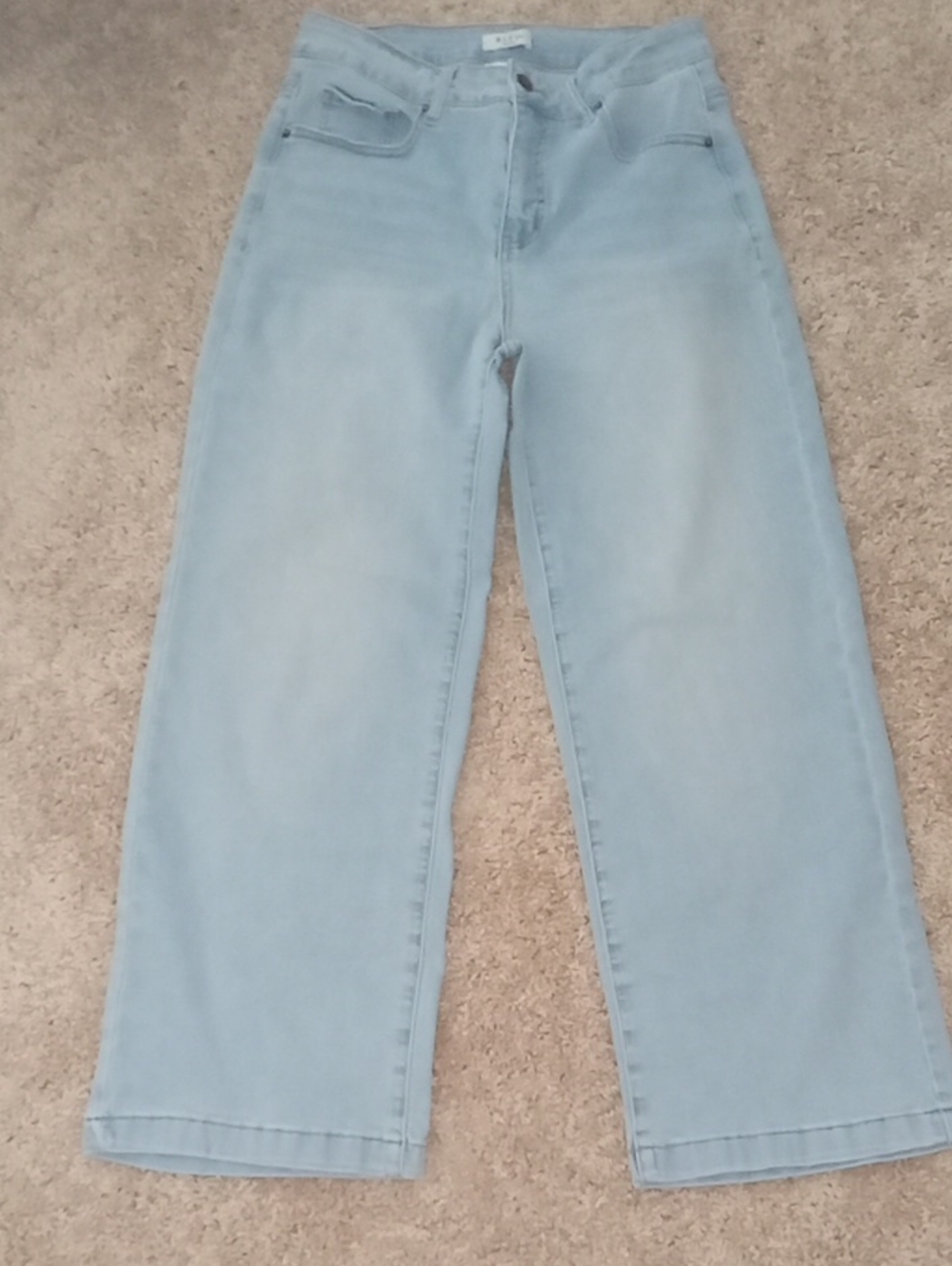 Bleu Boutique Jeans RTV $200 Light Blue Wide-Leg SIZE 10 28"WAIST Women’s Jeans